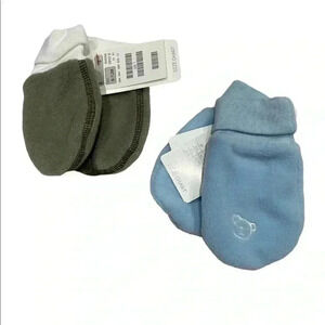 H&M 6-12M baby mittens set of 2